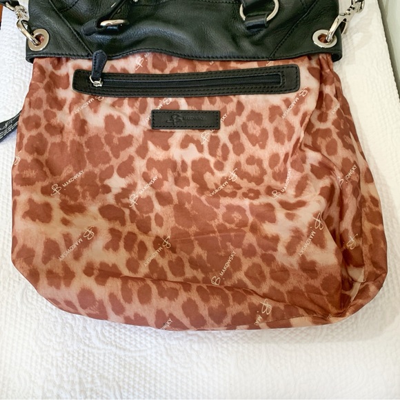 B. Makowsky Black Leather Shoulder Bag - Picture 11 of 15